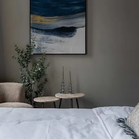 Elegant Balcony Apartment